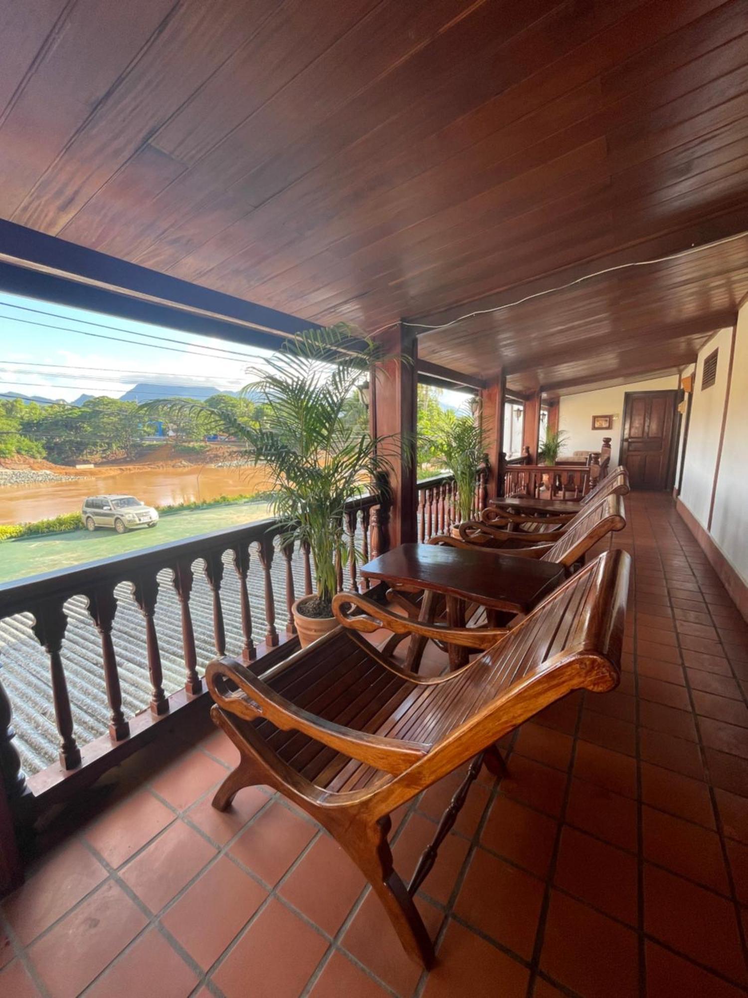 Luang Prabang - Villa Ouis Namkhan Riverside 2 Eksteriør billede